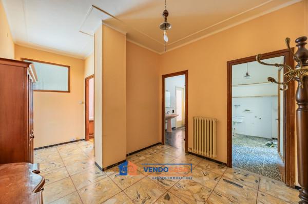 Trilocale in Via Generale Giovanni Allasia 15, Boves — foto 2 di 5