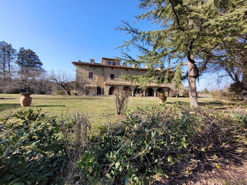 Villa, Bucine — foto 2 di 5