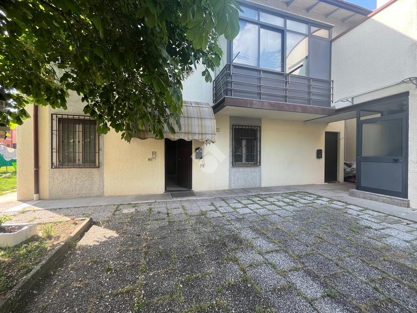 Trilocale in Via Giorgio Amendola 65, Campegine — foto 3 di 5