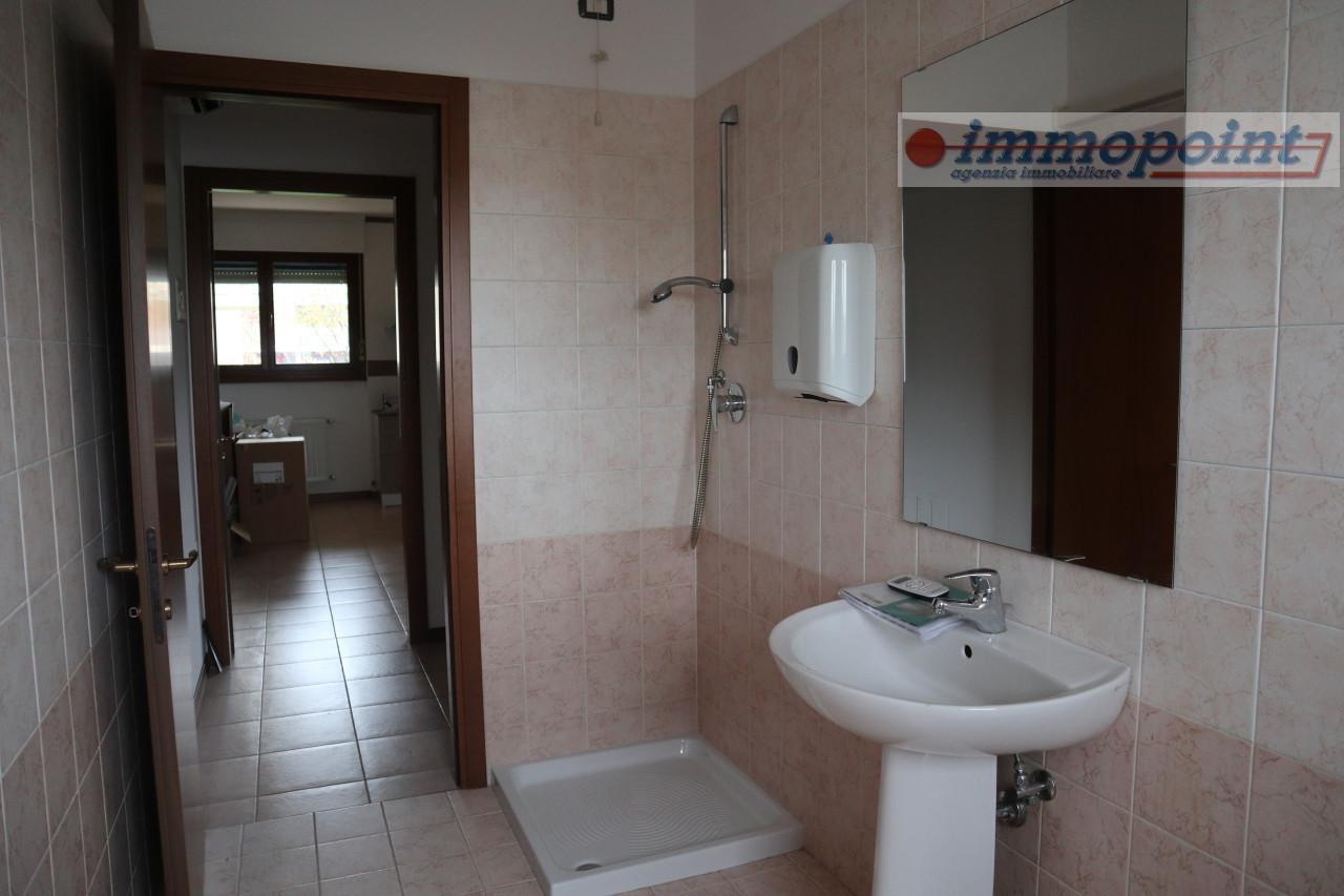 Bilocale in Via Cogo 87, Bassano del Grappa