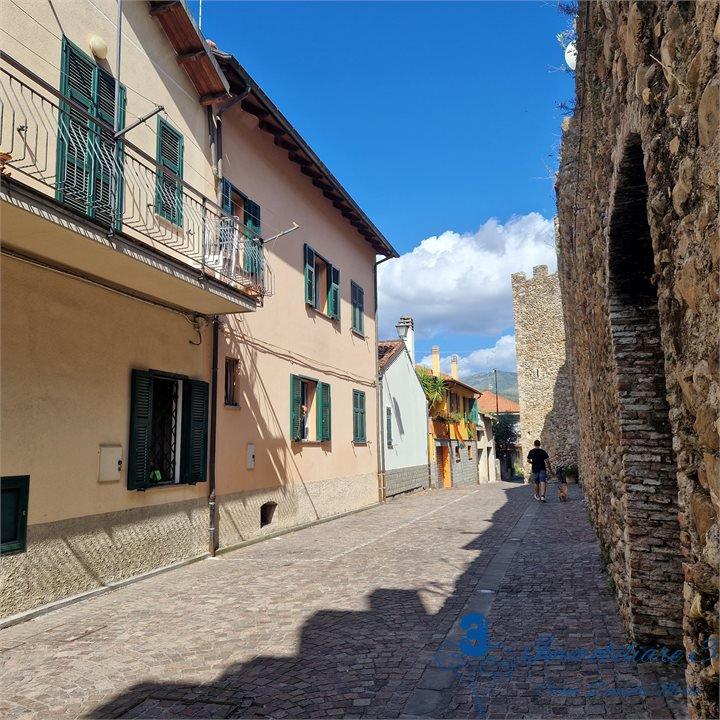 Casa indipendente in Via Vittorio Veneto 7, Villanova d'Albenga