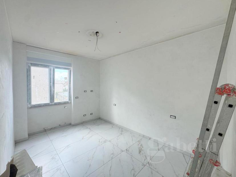 Trilocale in Via Statuto  41, Gallarate