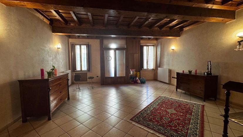 Appartamento, Mantova