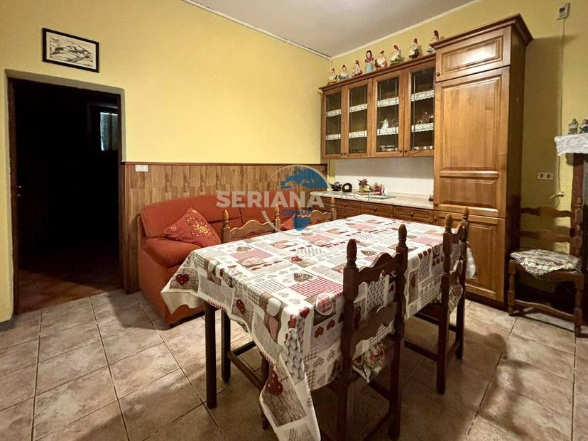 Quadrilocale in Via De Ocha, Gandino — foto 5 di 5