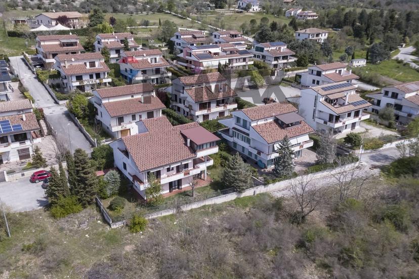 Villa in Via Padre Pio da Petralcina 15, Sulmona — foto 4 di 5
