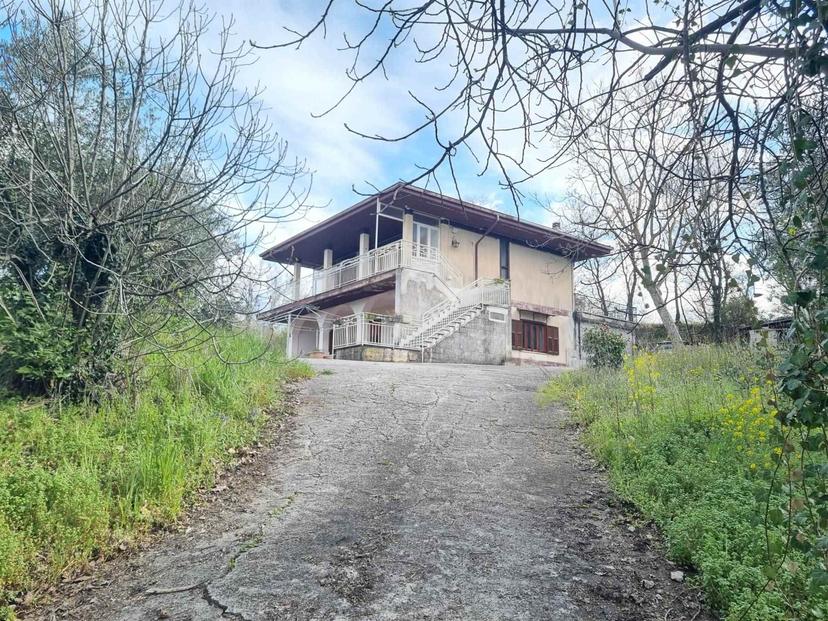Casa indipendente in Via Crocefisso, San Potito Ultra — foto 4 di 5