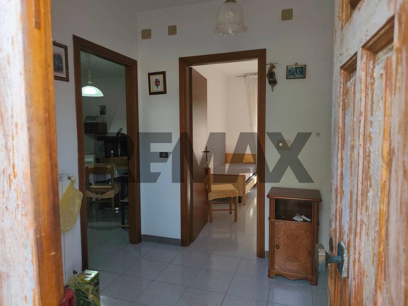 Casa indipendente in C.da Collegrande 189, Roccascalegna