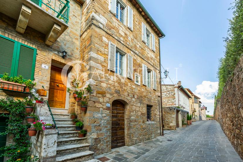 Appartamento in Via delle Oliviere, San Quirico d'Orcia — foto 4 di 5