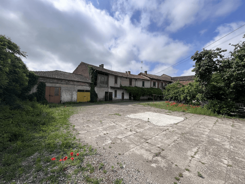 Cascina in Via Maestra, Borgo San Siro — foto 4 di 5