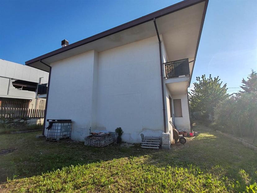 Casa indipendente, Orsogna — foto 2 di 5