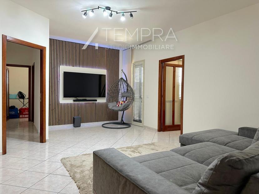 Appartamento in Via Paolo VI, Adrano — foto 2 di 5
