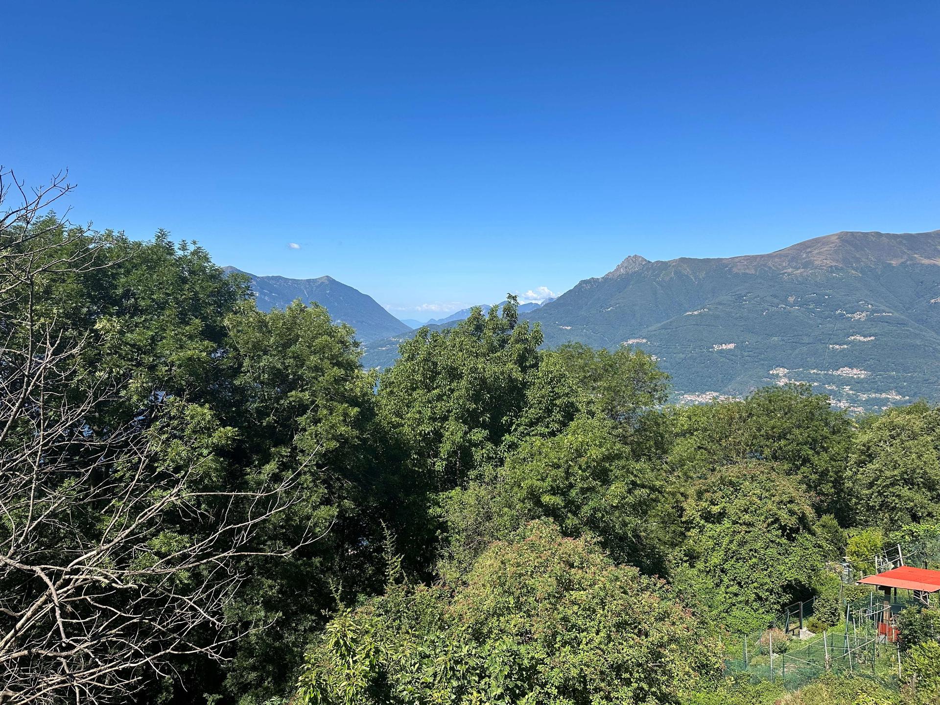 Casa indipendente in Noceno, Bellano
