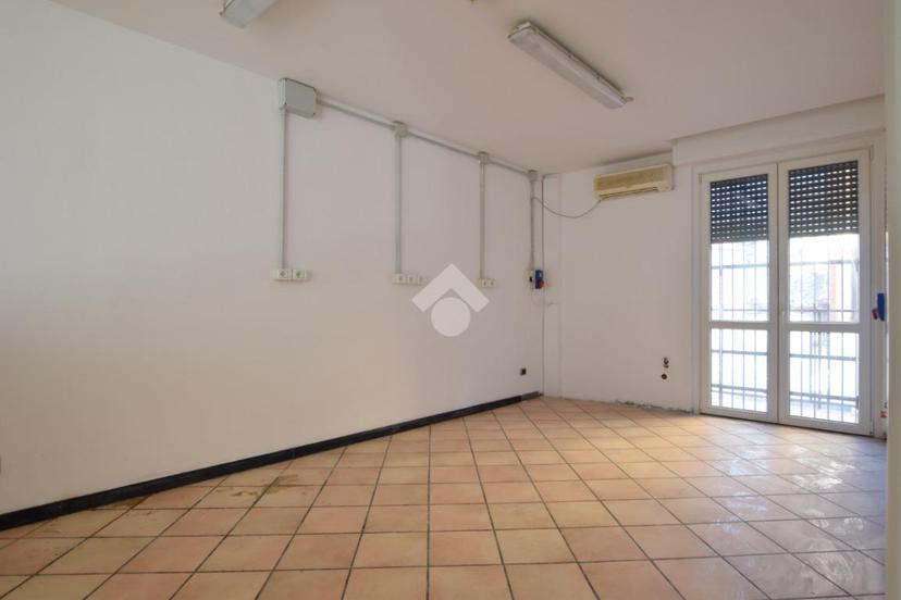 Quadrilocale in Via Milano 7, Lomagna — foto 2 di 5