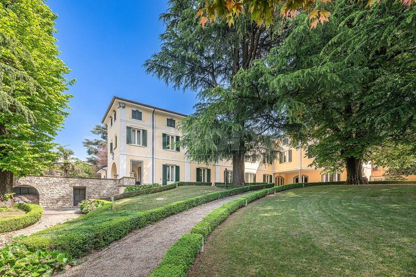 Villa in Via Marconi 2-10, Medolago — foto 5 di 5