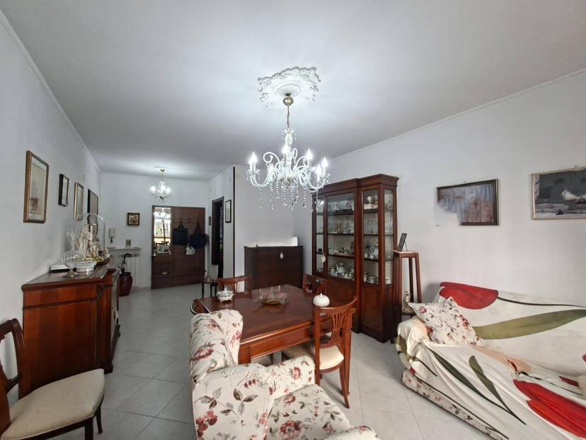 Quadrilocale in Via Fuga 5, Caserta