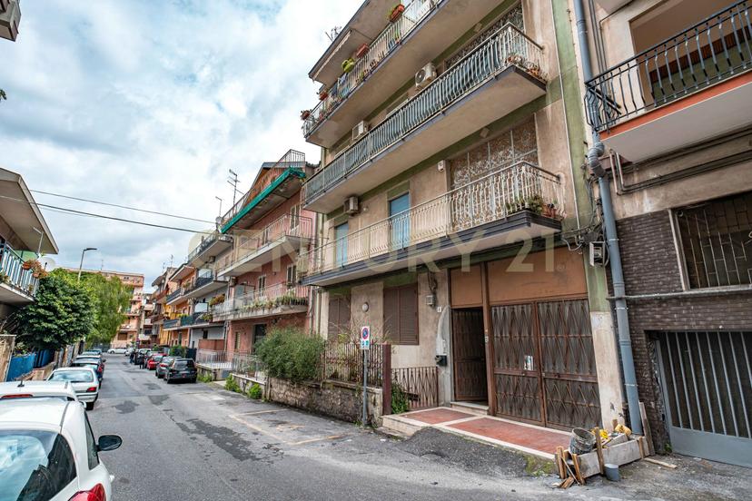 Quadrilocale in Via Carrubella 8, Gravina di Catania — foto 5 di 5