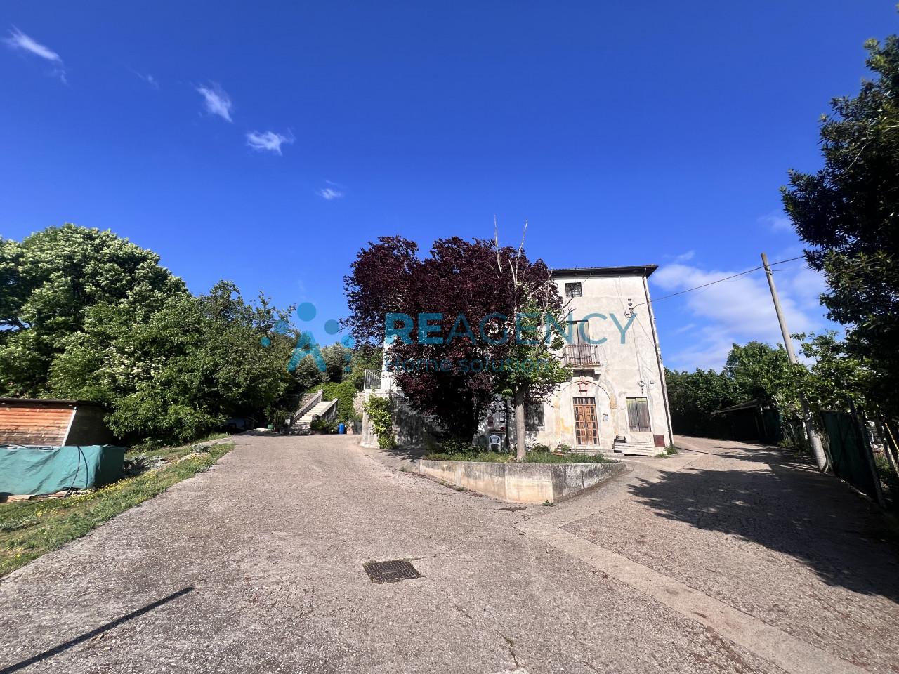 Rustico in Via Marangoni 4, Zermeghedo