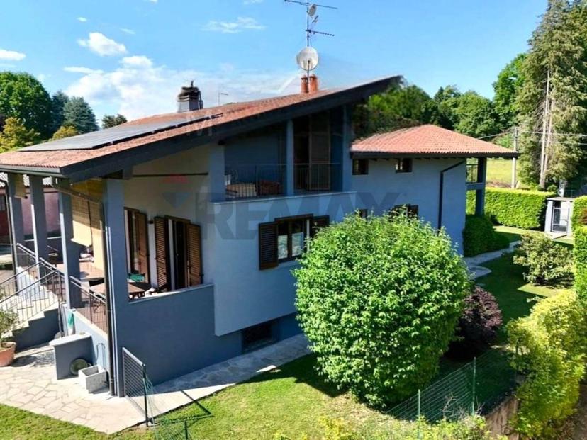 Casa indipendente, Dormelletto — foto 4 di 5