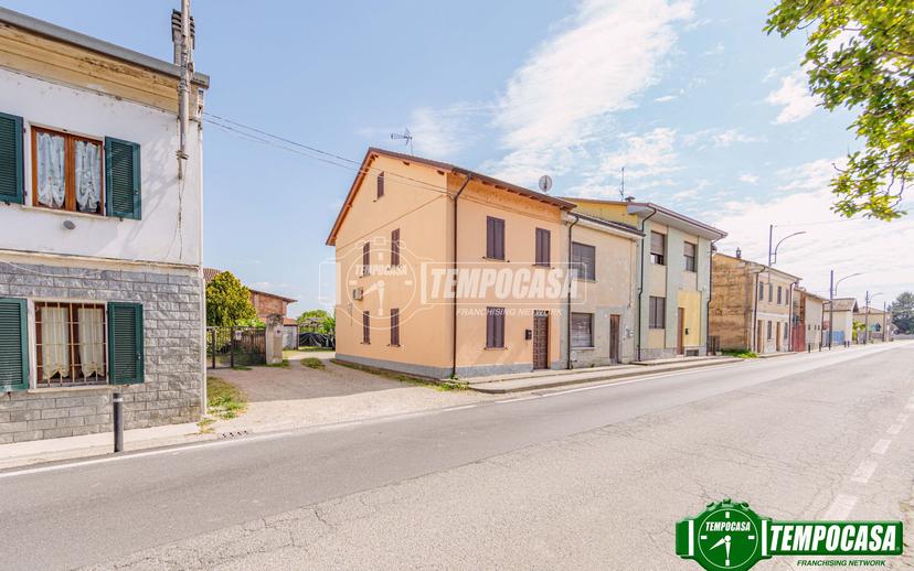 Casa indipendente in Via Lungargine, Bastida Pancarana — foto 2 di 5