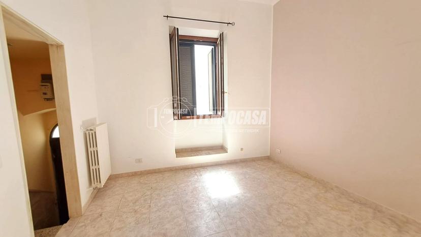 Casa indipendente in Via Forno Vecchio 34//36, Adelfia — foto 2 di 5
