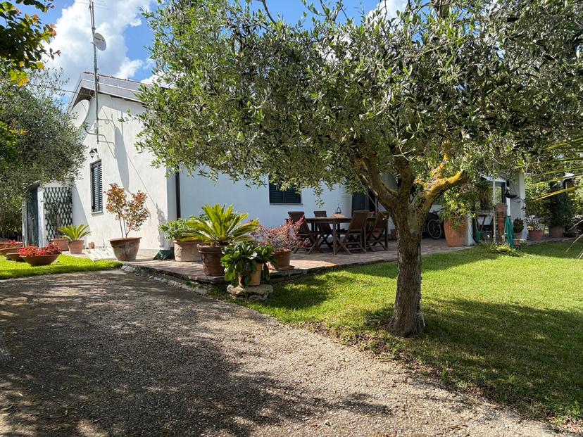 Villa in Via Orti della Paola, Cerveteri — foto 5 di 5