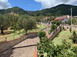 Casa indipendente in C/da Valli Snc, Cerisano
