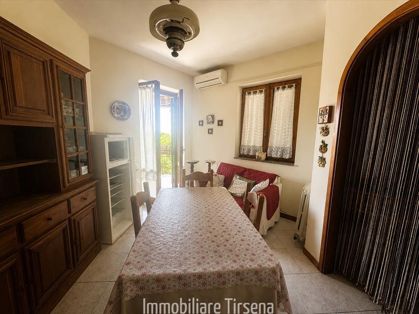 Villa, Montecchio — foto 3 di 5