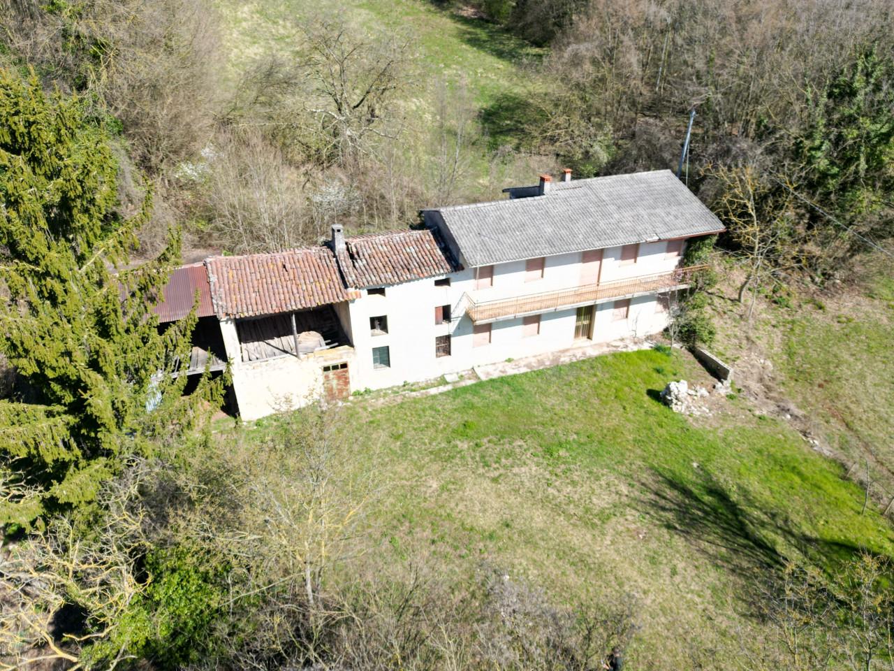 Casa indipendente in Via Monti, Barbarano Mossano