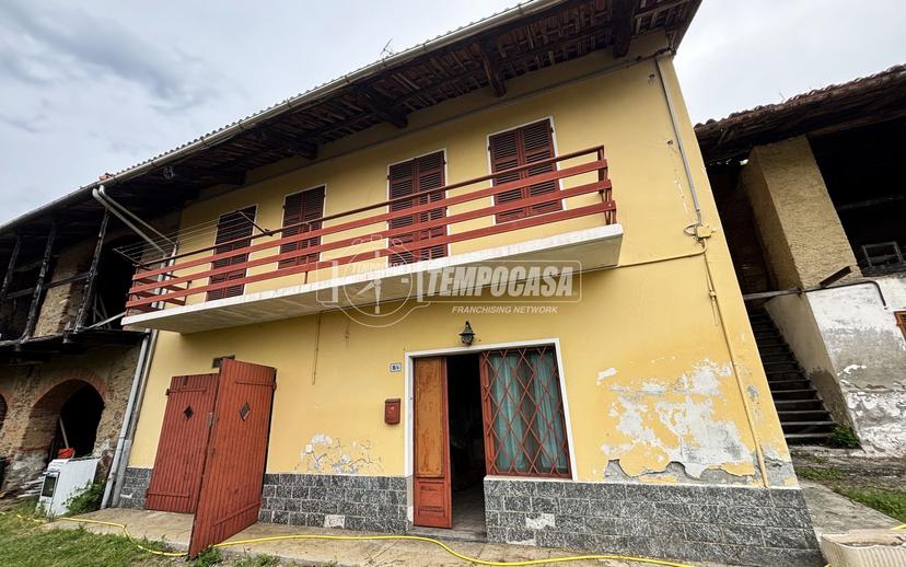 Casa indipendente in Via Roma, Magnano — foto 2 di 5