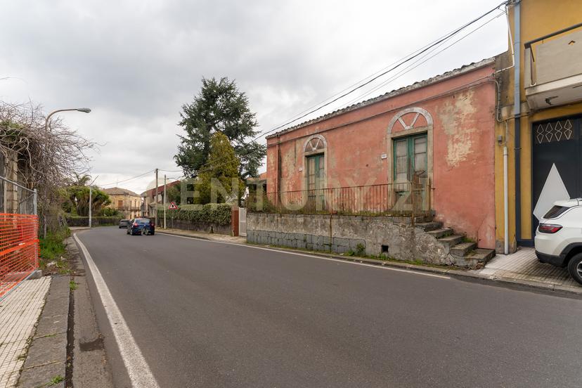 Casa indipendente in Via Armando Diaz 262, Zafferana Etnea — foto 3 di 5
