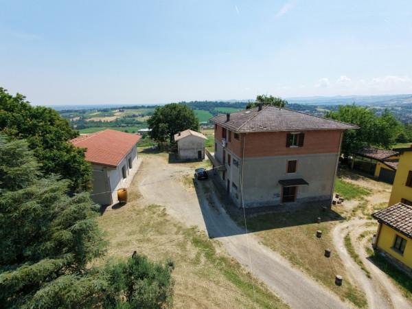 Villa bifamiliare in Via Sinistra Guerro 18/a, Castelvetro di Modena — foto 3 di 5