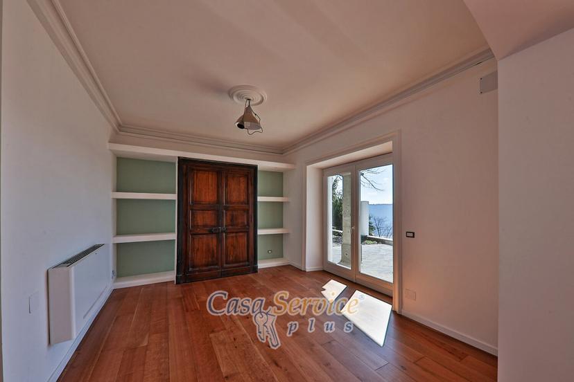Villa in Via Spiaggia del Lago, Castel Gandolfo — foto 3 di 5