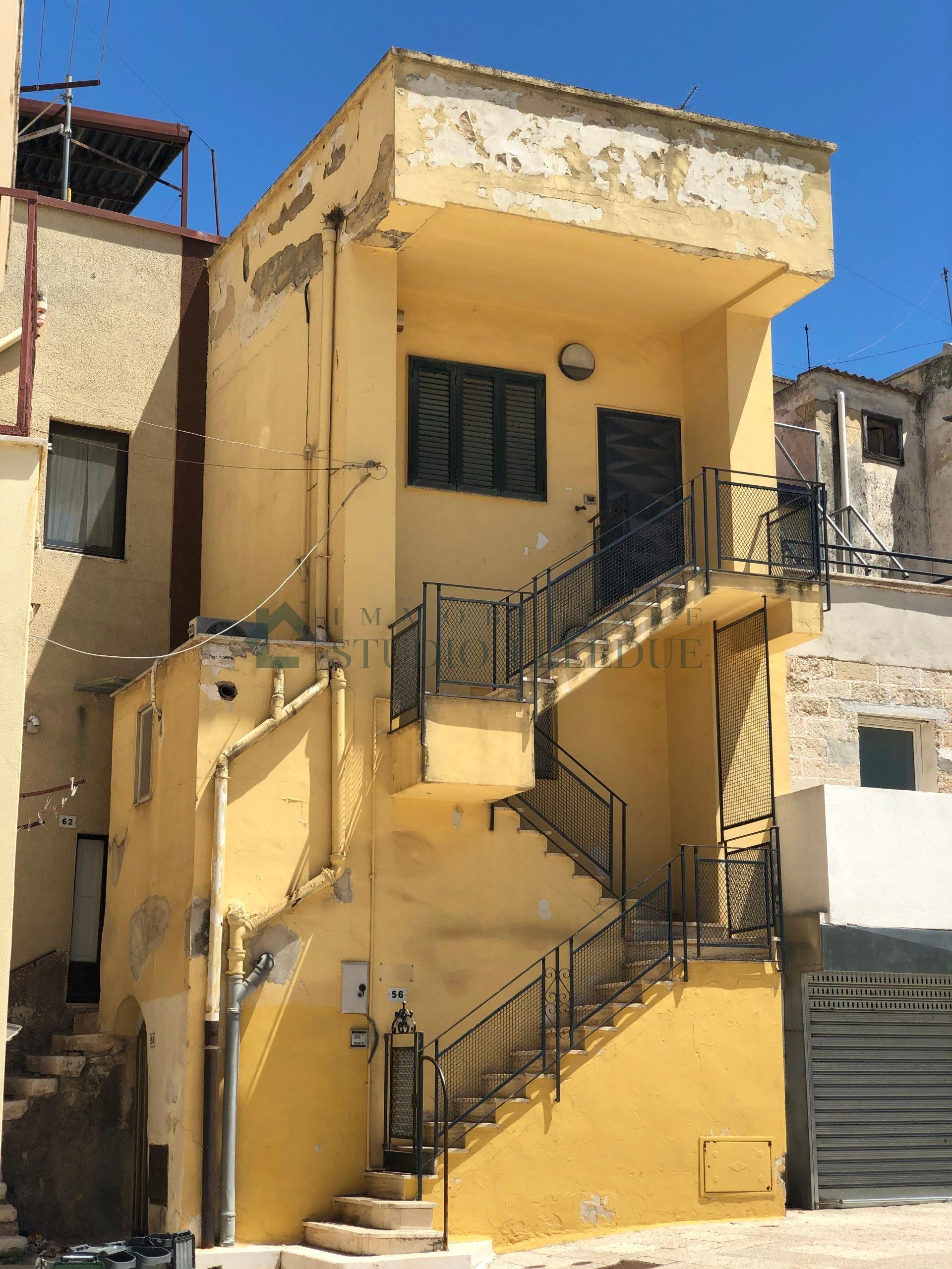 Casa indipendente in Via Normanni 56, Sannicandro di Bari