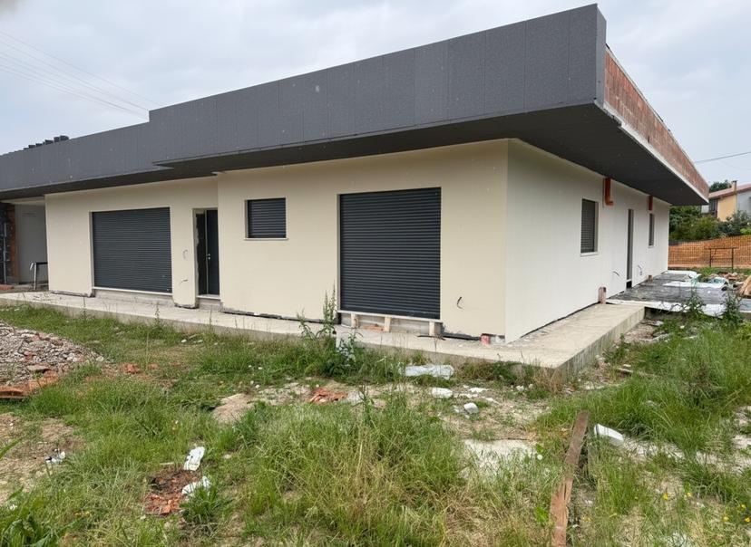 Villa in Via Fraccalanza, Piombino Dese — foto 2 di 2
