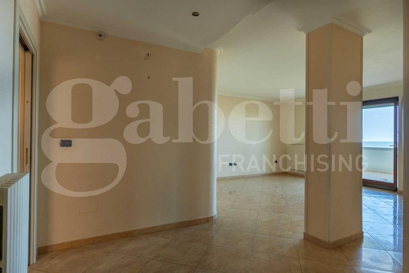 Quadrilocale in Via Scommegna, Barletta — foto 5 di 5