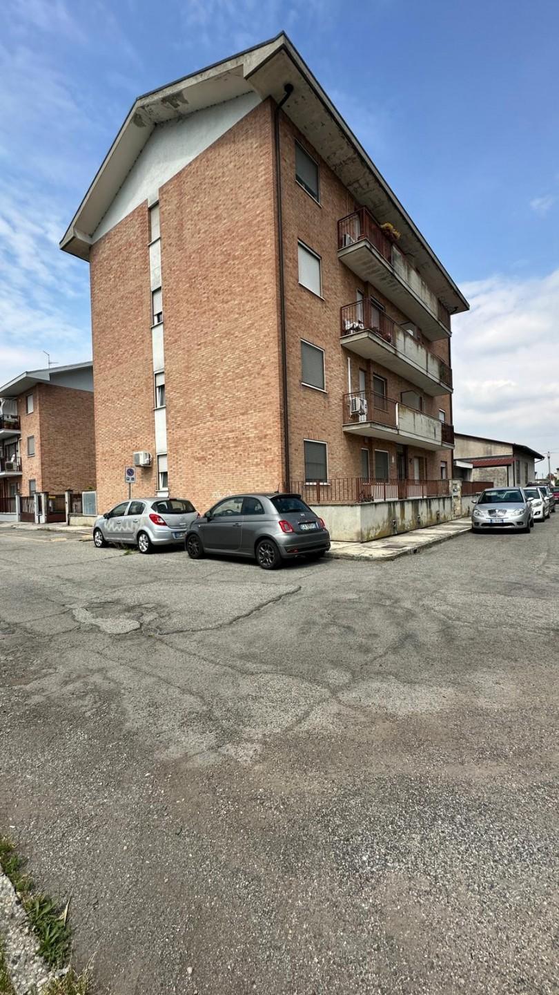 Quadrilocale in Via Degiovanni 17/B, Casale Monferrato — foto 4 di 5