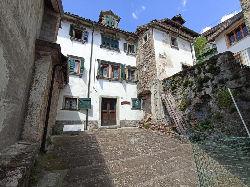Villa unifamiliare, Ovaro — foto 3 di 5