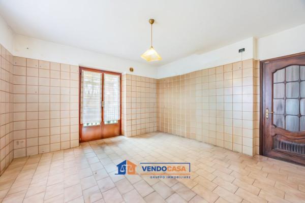 Appartamento in Via Torino 126, Centallo