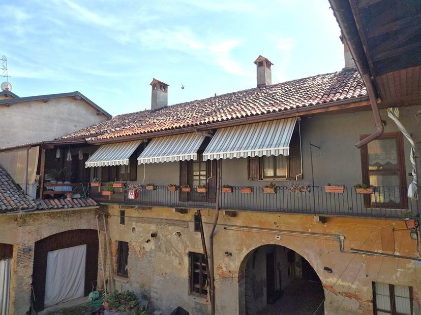 Rustico in Via Rossino 20, Ornago