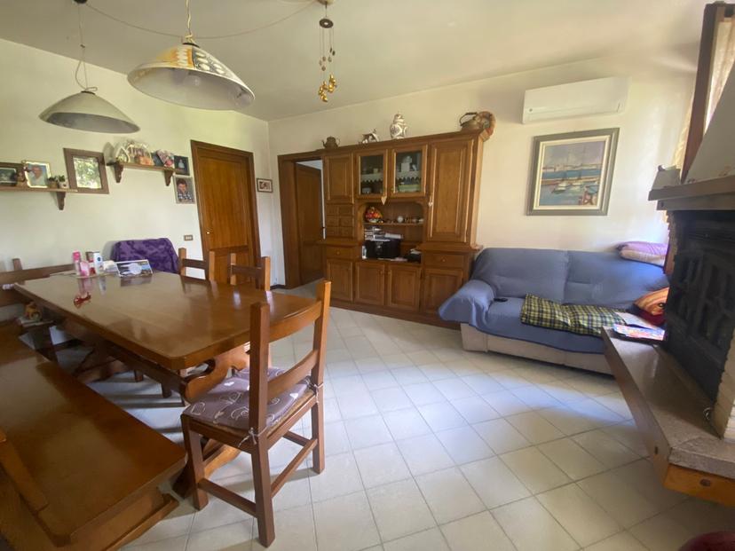 Villa bifamiliare in Via Ca Mignola Vecchia Snc, Badia Polesine — foto 4 di 5