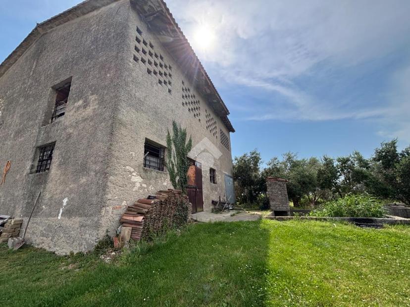 Rustico in Via Canova, Sommacampagna — foto 3 di 5
