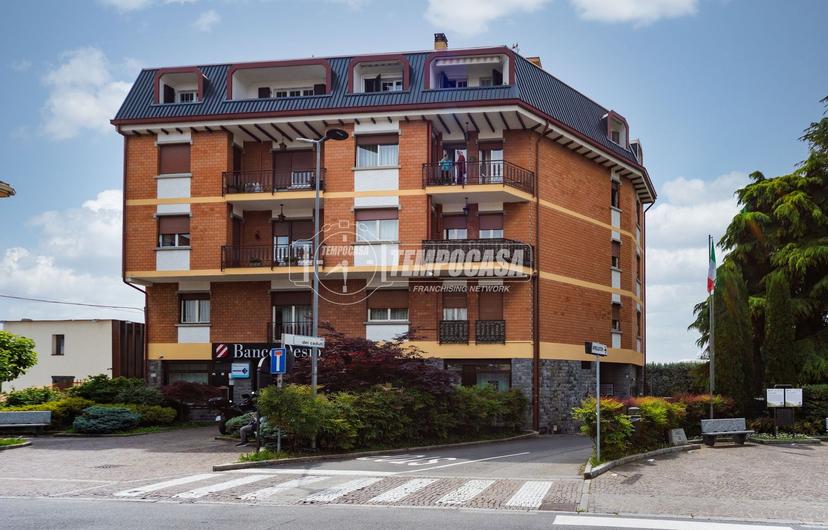 Trilocale in Via dei Caduti 1, Veduggio con Colzano — foto 2 di 5