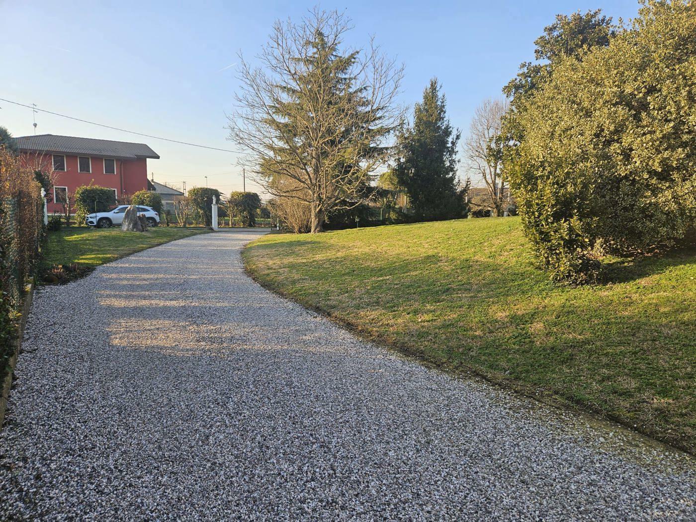 Villa, Correzzola