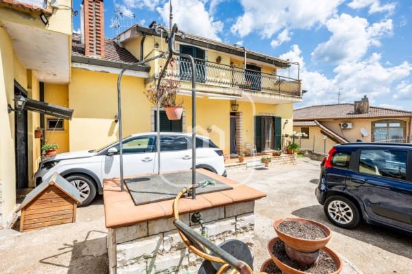 Villa bifamiliare in Via Fontana Marcaccio, Velletri — foto 4 di 5