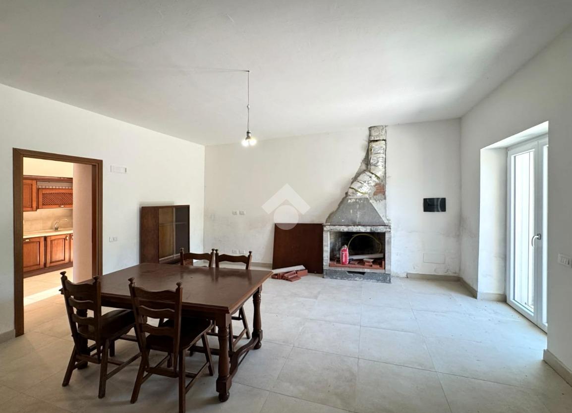 Casa indipendente in Via Carizia 33, Sezze