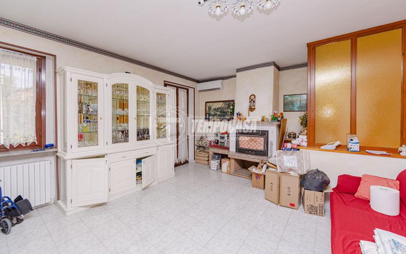 Trilocale in Via Dante 42, San Giorgio di Lomellina