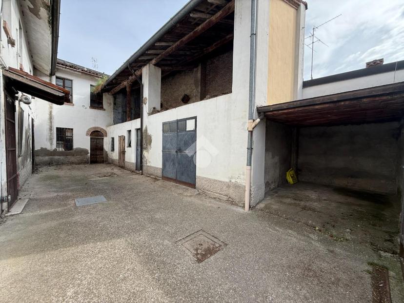 Casa indipendente in Via Folla 3, Dovera — foto 3 di 5