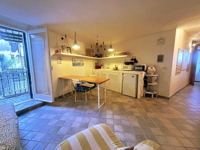 Quadrilocale in Piazza Dante Alighieri 451, San Felice Circeo — foto 4 di 5