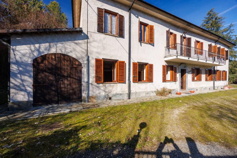 Casa indipendente in Strada Ponte Verde, Torino — foto 4 di 5