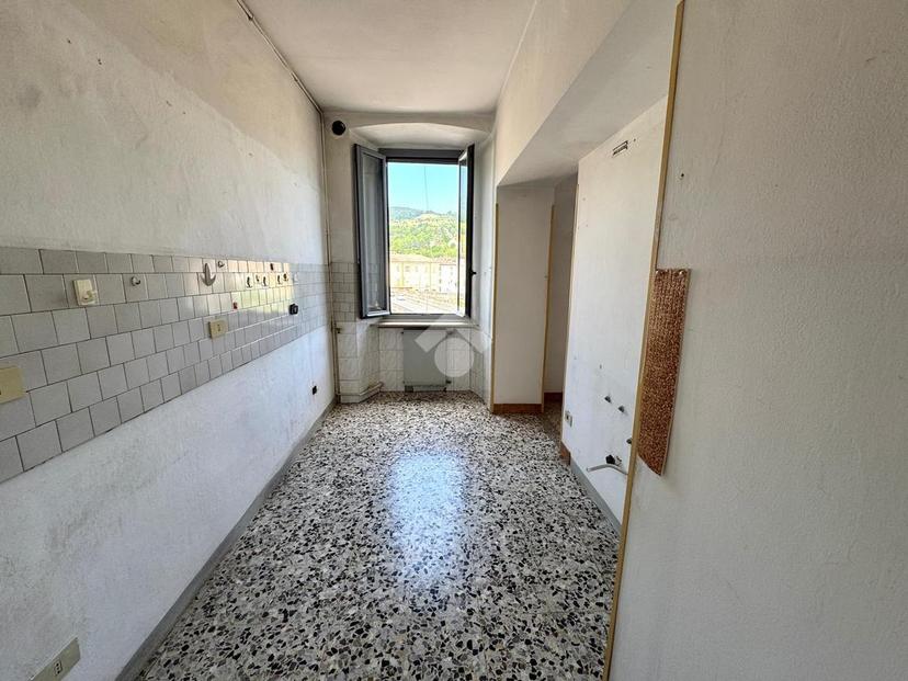 Trilocale in Vicolo Bartolomeo Perestrello 8, Bettola — foto 3 di 5